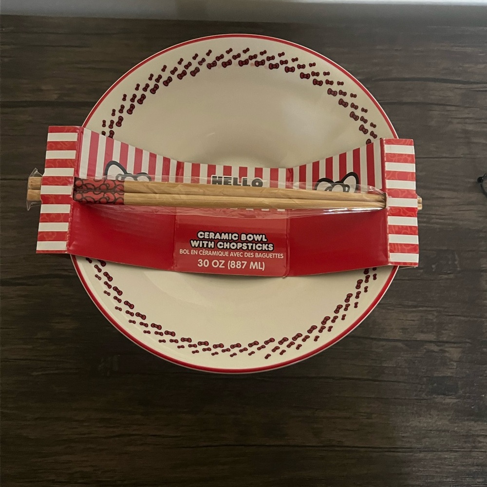 Hello Kitty Red and Cream‎ Ceramic Bowl with Chopsticks Collectible Novelty